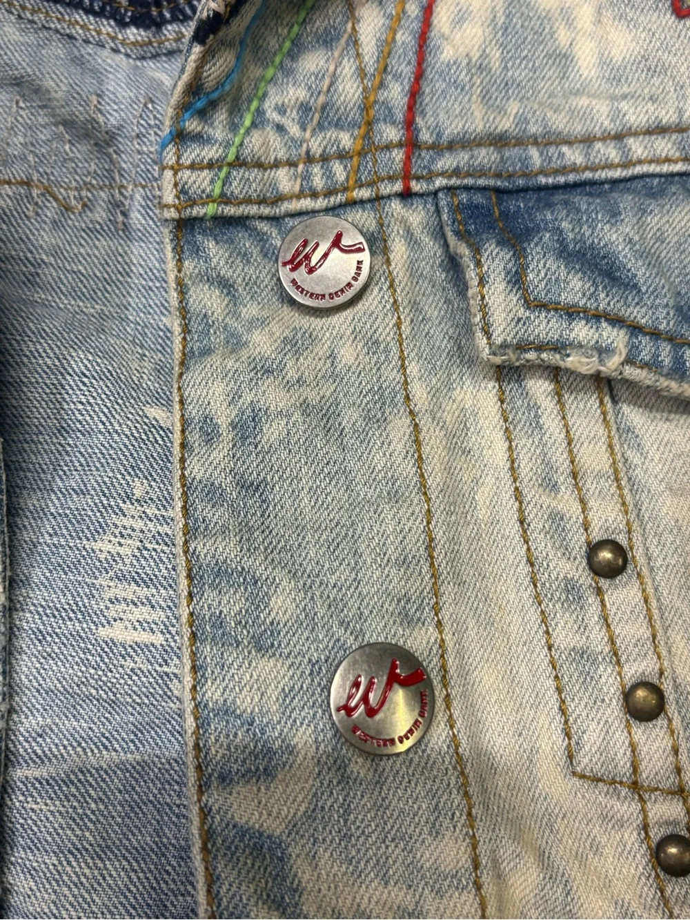 Western Chief Light Wash Denim Jean Jacket with Cream Accent